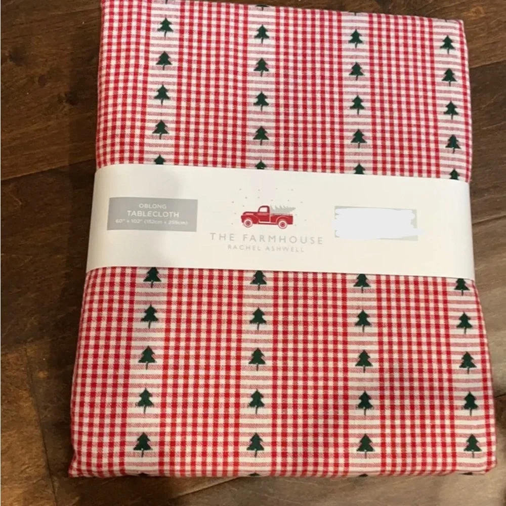 The Farmhouse Rachel Ashwell Christmas Tree Tablecloth Plaid 60” Round Red - Picture 1 of 2